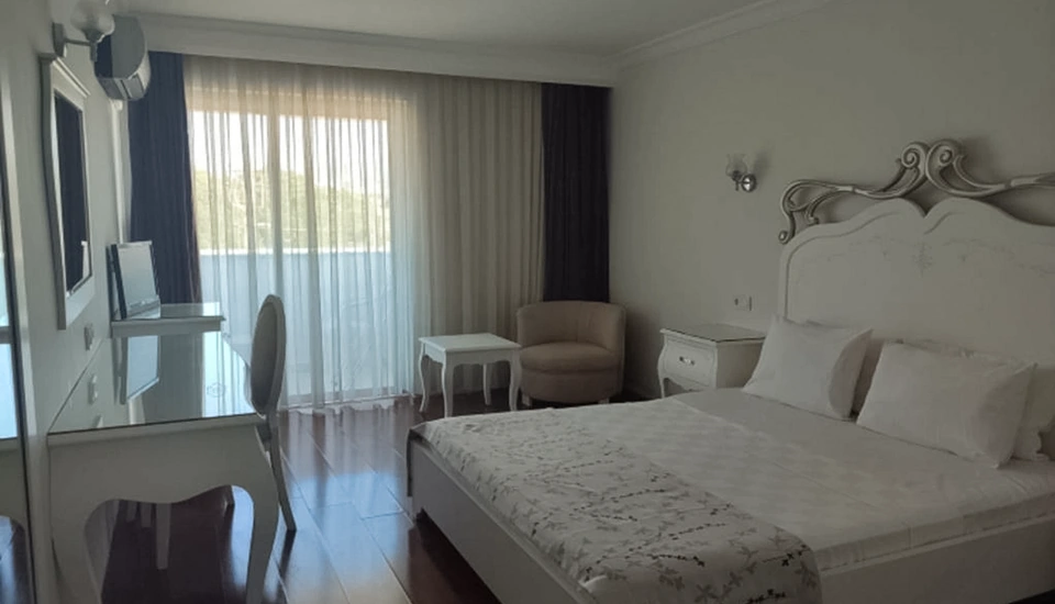 هتل سنتینوس بیچ کوش آداسی